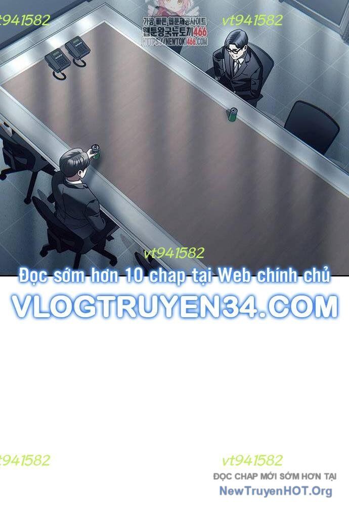 Nhân Viên Văn Phòng Nhìn Thấy Vận Mệnh