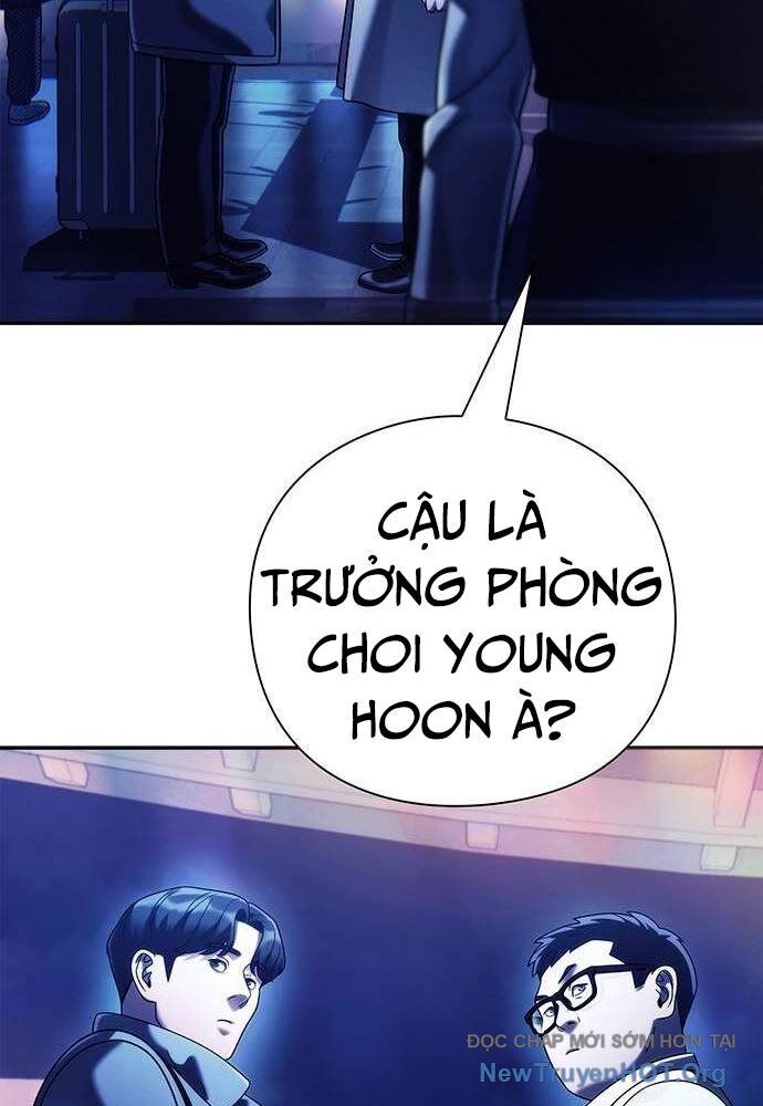 Nhân Viên Văn Phòng Nhìn Thấy Vận Mệnh