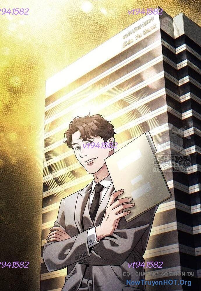 Nhân Viên Văn Phòng Nhìn Thấy Vận Mệnh