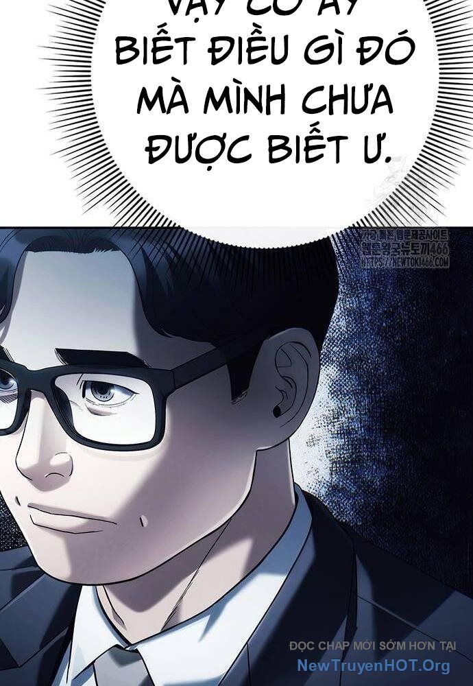 Nhân Viên Văn Phòng Nhìn Thấy Vận Mệnh