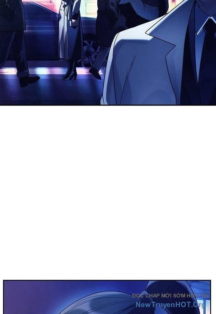 Nhân Viên Văn Phòng Nhìn Thấy Vận Mệnh