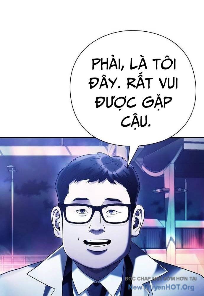 Nhân Viên Văn Phòng Nhìn Thấy Vận Mệnh