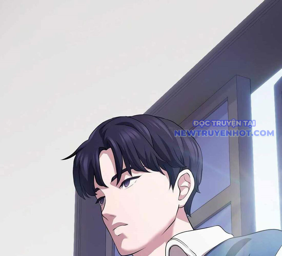 Đi Lên Từ Đáy Xã Hội