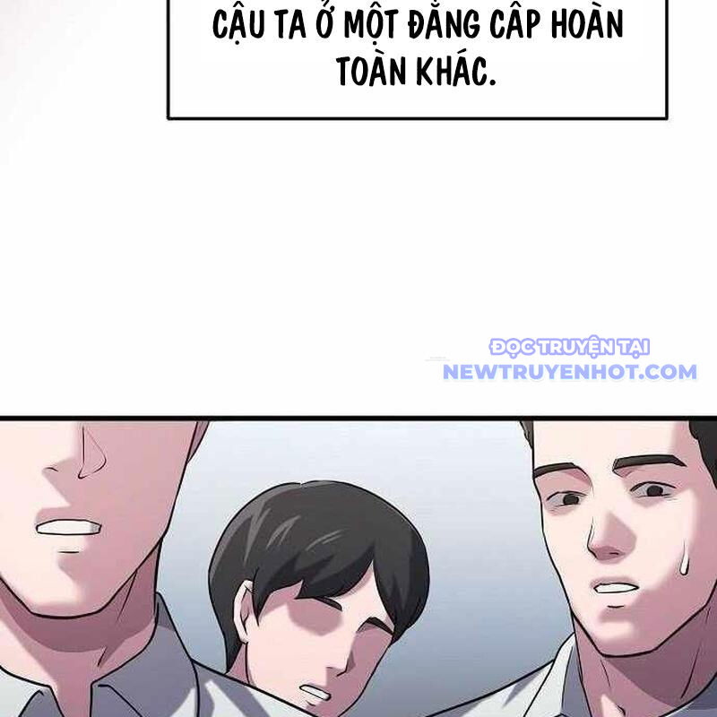 Đi Lên Từ Đáy Xã Hội