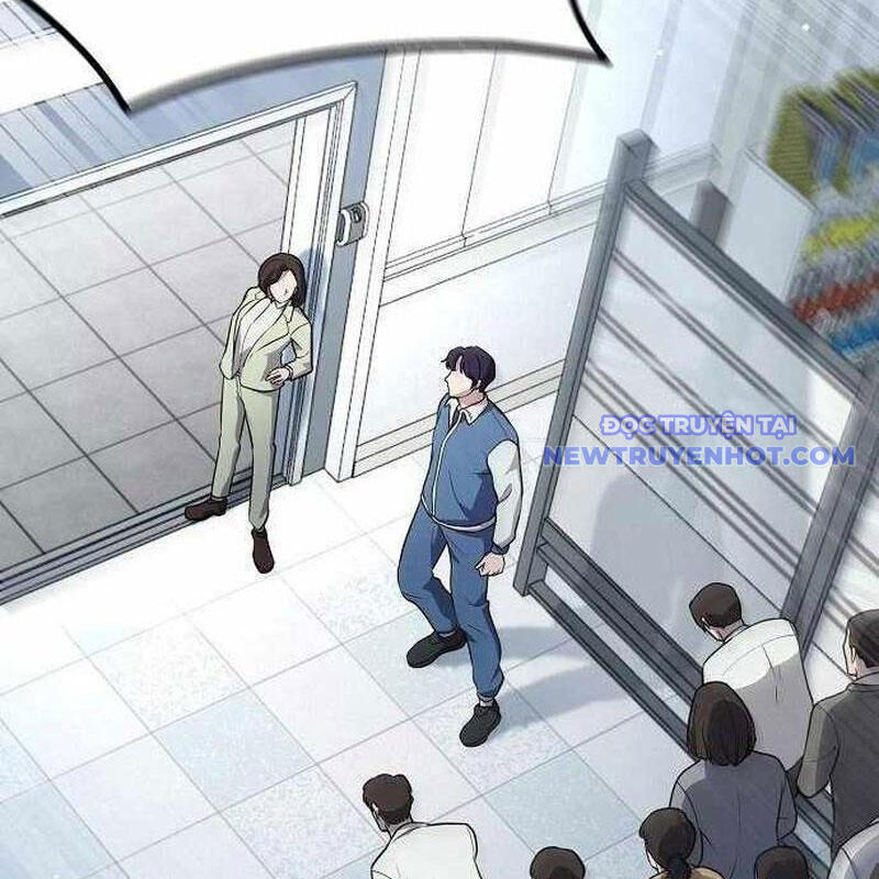 Đi Lên Từ Đáy Xã Hội