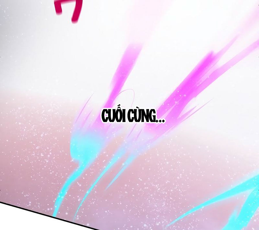 Các Nữ Anh Hùng Muốn Giết Tôi, Một Anh Hùng