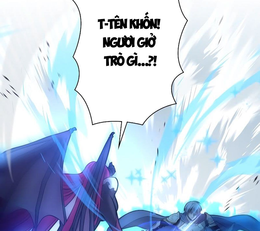 Các Nữ Anh Hùng Muốn Giết Tôi, Một Anh Hùng