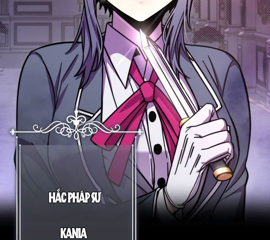 Các Nữ Anh Hùng Muốn Giết Tôi, Một Anh Hùng