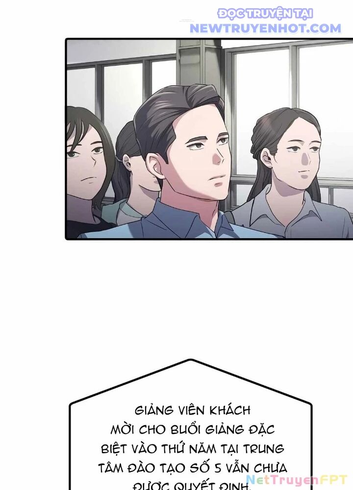 Đi Lên Từ Đáy Xã Hội