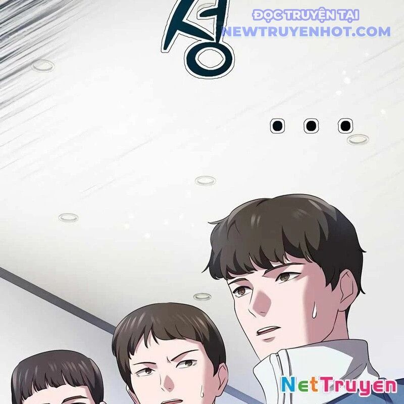 Đi Lên Từ Đáy Xã Hội
