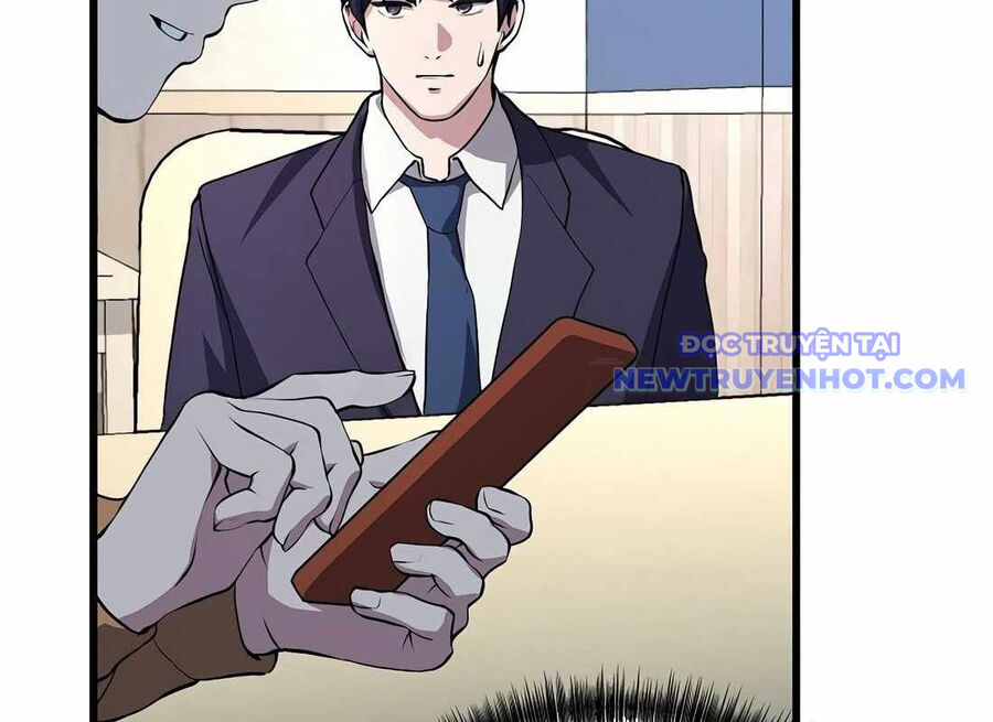 Đi Lên Từ Đáy Xã Hội