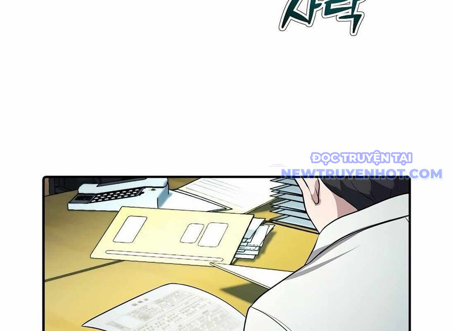 Đi Lên Từ Đáy Xã Hội