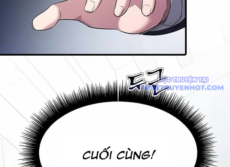 Đi Lên Từ Đáy Xã Hội