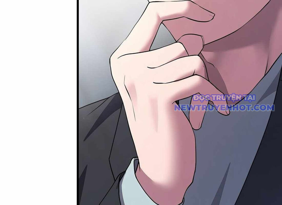 Đi Lên Từ Đáy Xã Hội