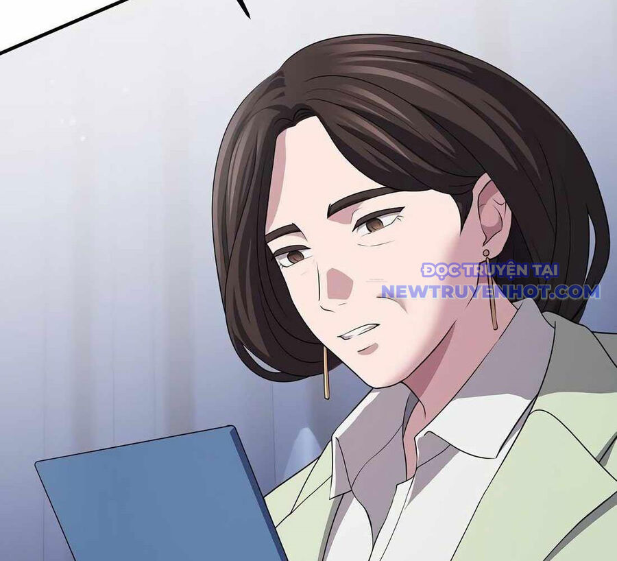Đi Lên Từ Đáy Xã Hội