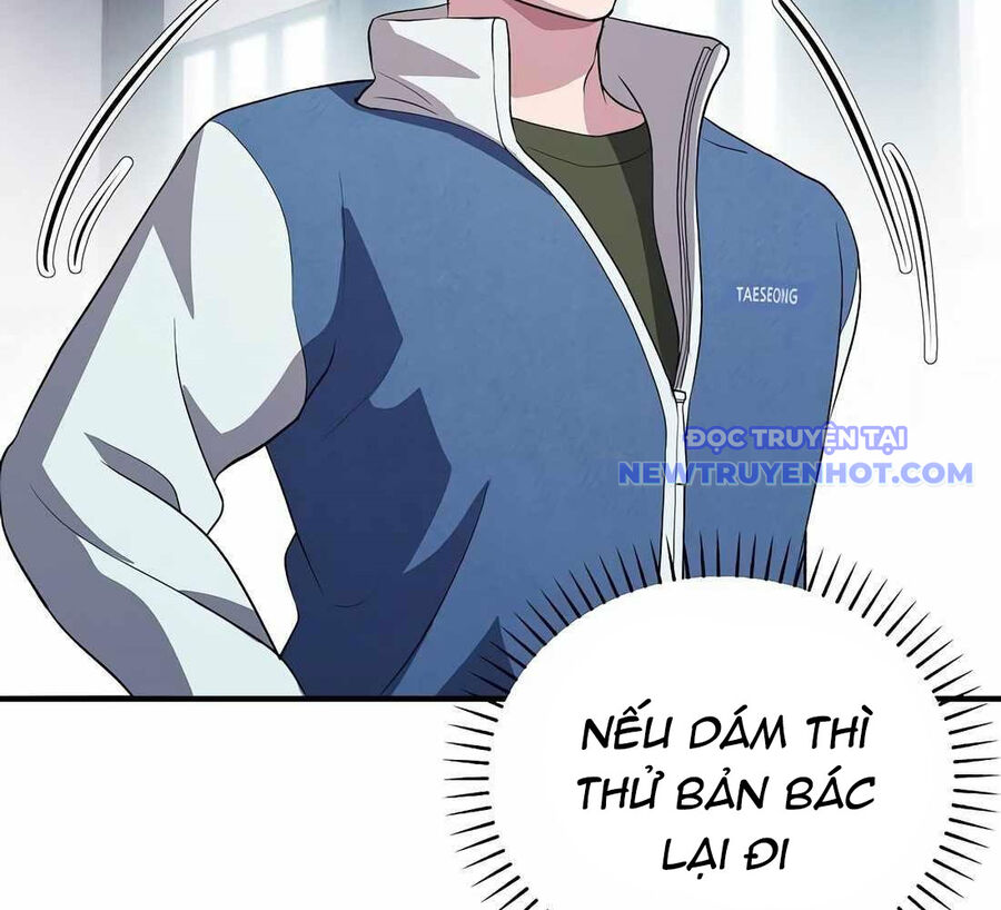 Đi Lên Từ Đáy Xã Hội