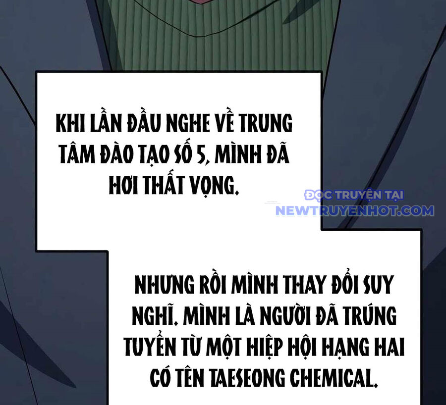 Đi Lên Từ Đáy Xã Hội