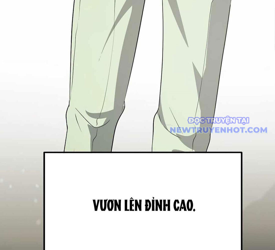 Đi Lên Từ Đáy Xã Hội