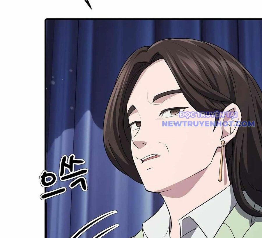 Đi Lên Từ Đáy Xã Hội