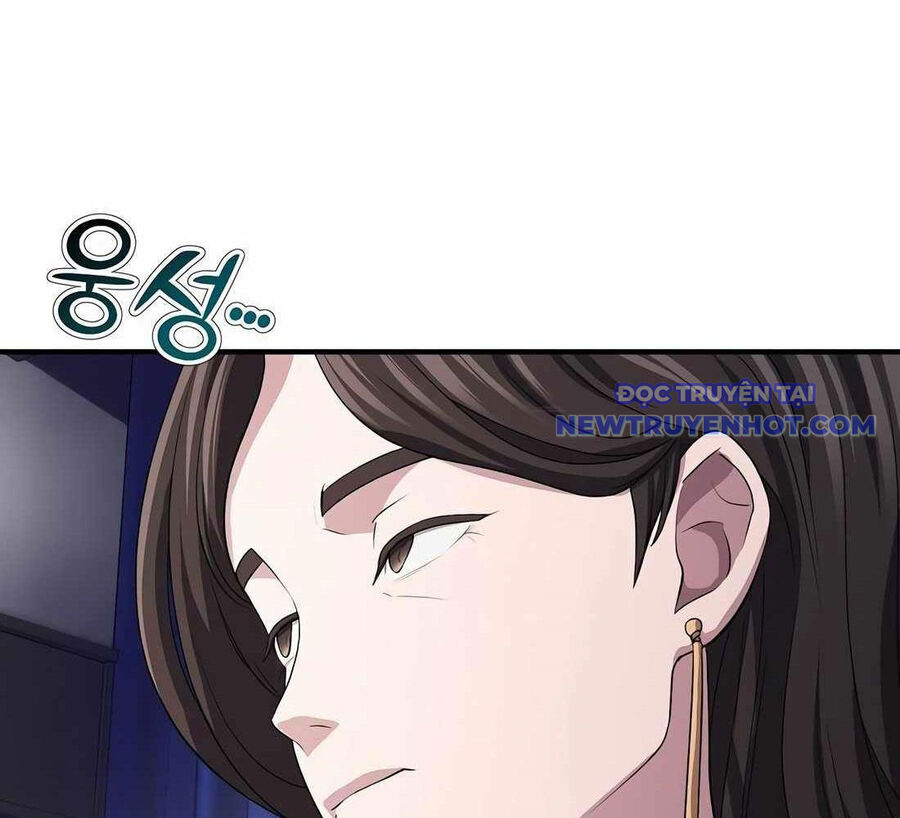 Đi Lên Từ Đáy Xã Hội
