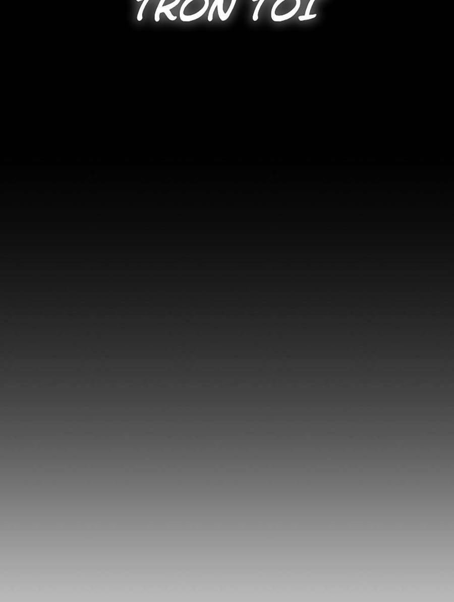 Người Hùng Thực Tế Ảo