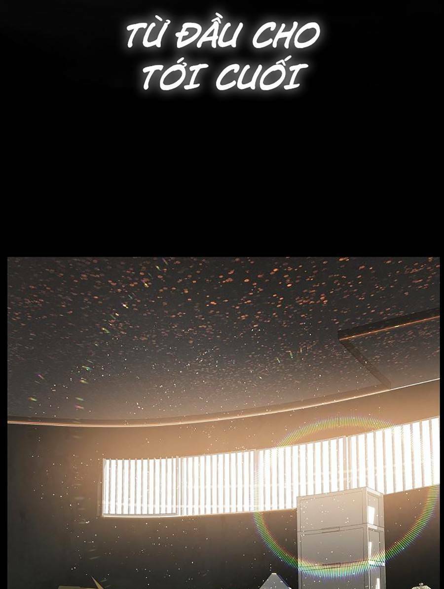 Người Hùng Thực Tế Ảo