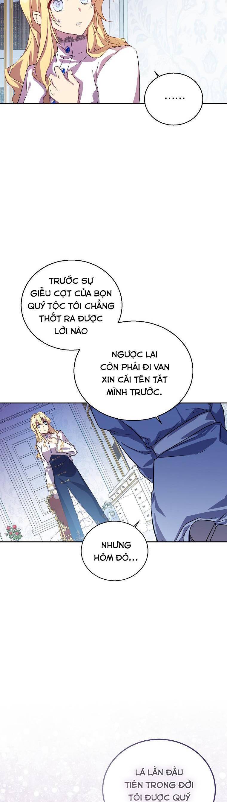 Tôi là thánh nữ giả mạo nhưng các thần lại ám ảnh tôi
